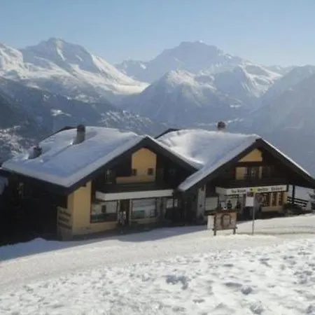 Sleeps 4 Wifi Riederalp